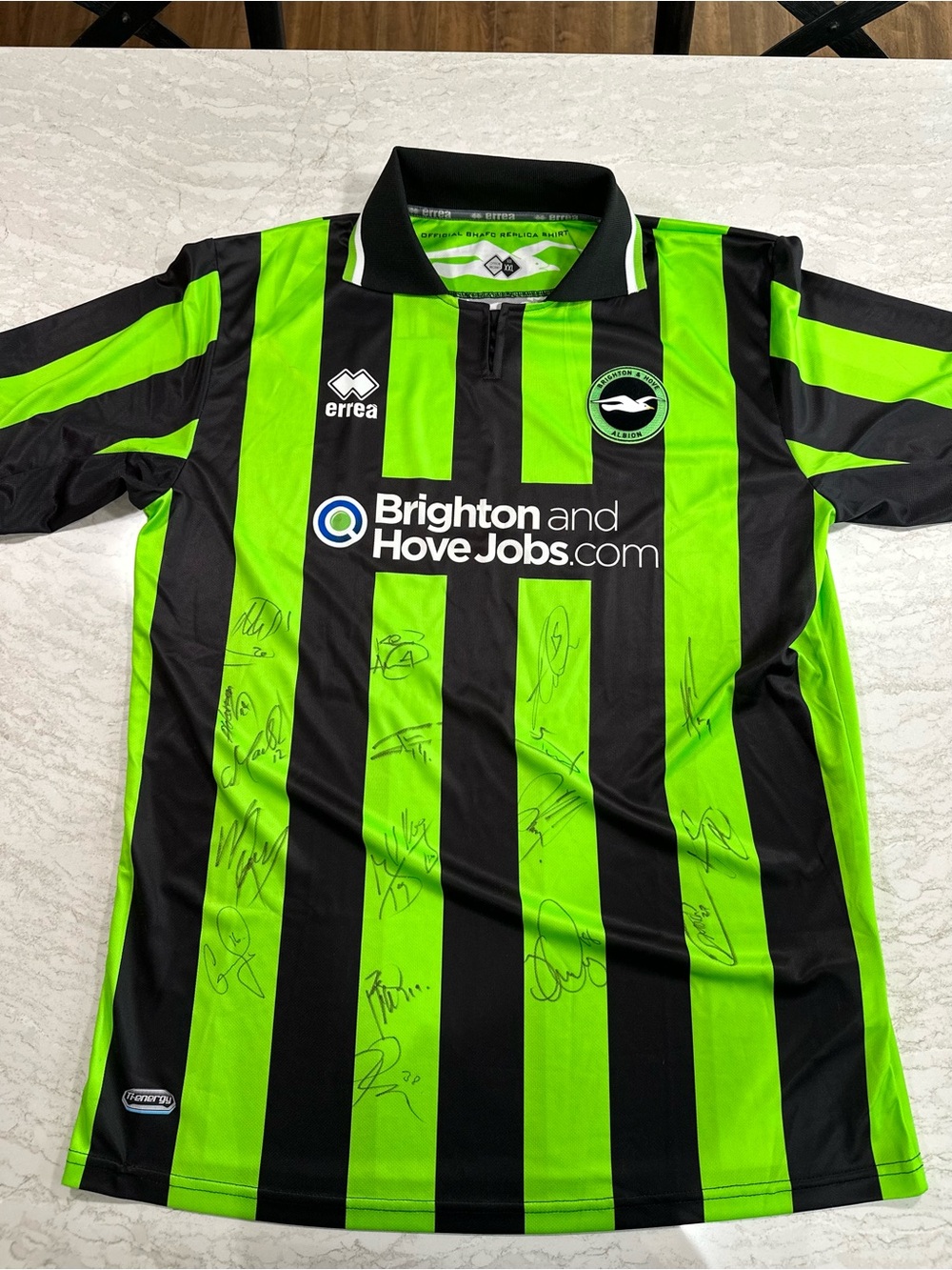 Brighton & Hove Albion Signed Football Jersey Xxl